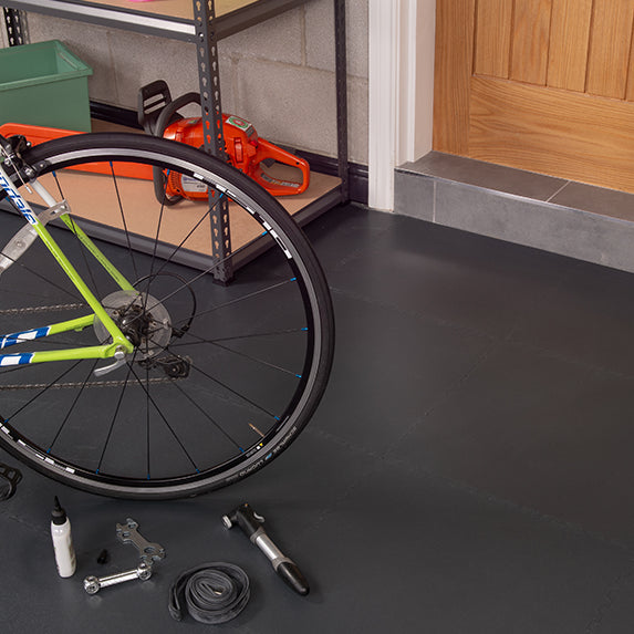 Comparing PVC Tiles With Rubber Floor Mats – Garage Flooring